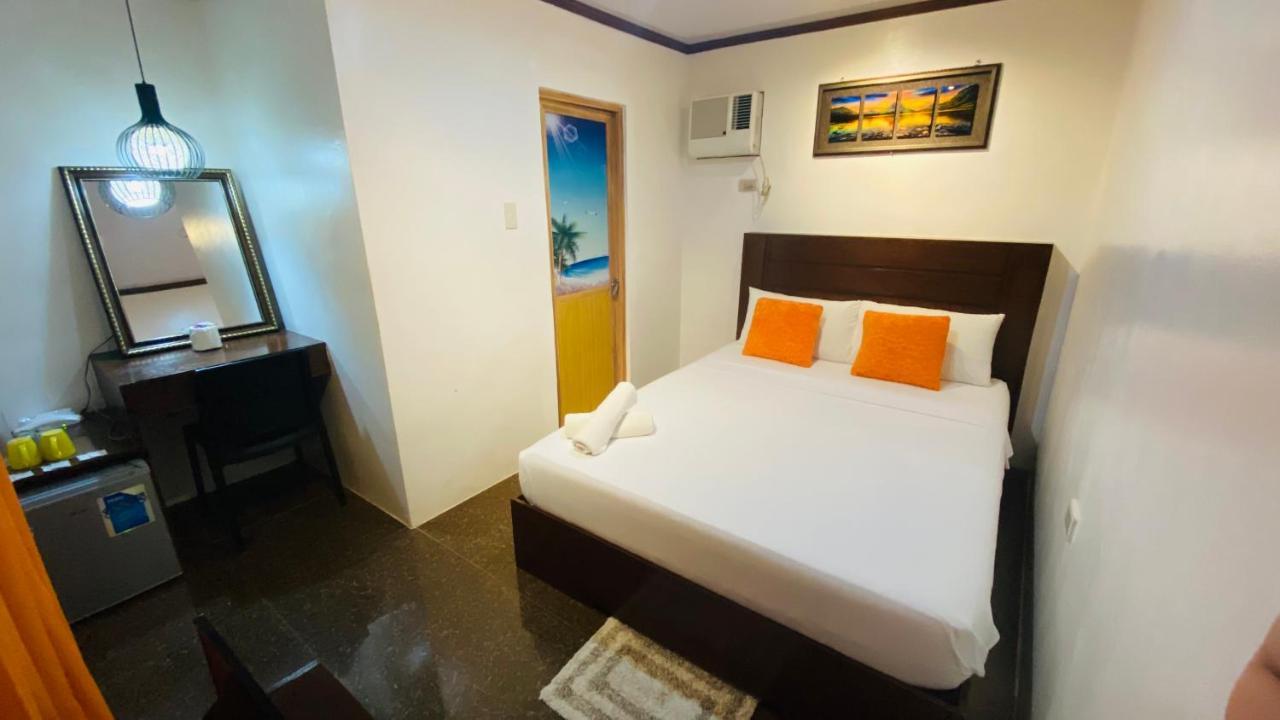 Vicente Aguirre Rooms Boracay Island ภายนอก รูปภาพ